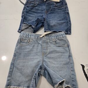 Old Navy Light Blue Denim Pull-On Kids Shorts (2-Pack)Size 3T